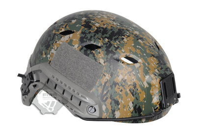 FMA Base Jump Helmet SetDigital Woodland tb474