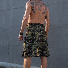 Load image into Gallery viewer, Tactical Duty Kilt ( MultiCam / Green Tigerstripe )
