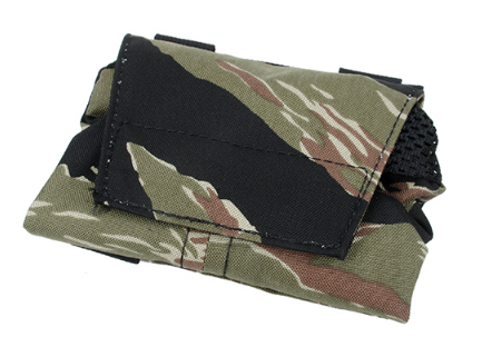 The Black Ships 19 Foldable Drop Pouch