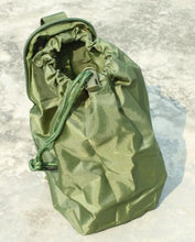 Load image into Gallery viewer, TMC MOLLE Stealth Drop Pouch ( AOR2 )
