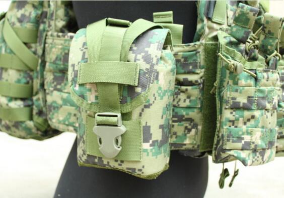 TMC MLCS Canteen Pouch W Protective Insert ( AOR2 )