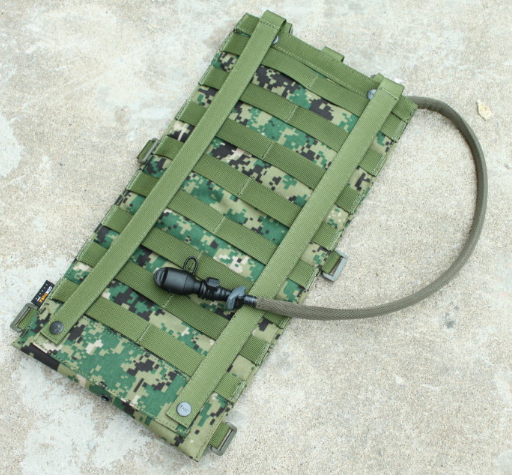 TMC EG style 2L Hydration Pouch ( AOR2 )