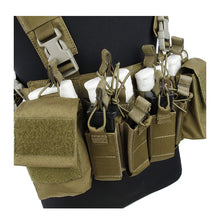 Load image into Gallery viewer, TMC XR Chest Rig Defender 3 X Type Light Version for 5.56 ( Khaki )
