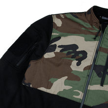 Cargar imagen en el visor de la galería, TMC 7D65 Fleece Jacket ( Woodland )
