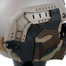 画像をギャラリービューアに読み込む, TMC MANDIBLE for OC highcut helmet ( Woodland )

